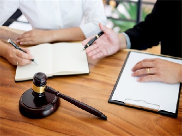 公务员的直系亲属犯罪公务员会被辞退吗?