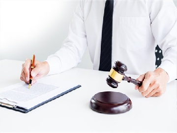 公务员的直系亲属犯罪公务员会被辞退吗?