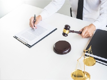 公务员的直系亲属犯罪公务员会被辞退吗?